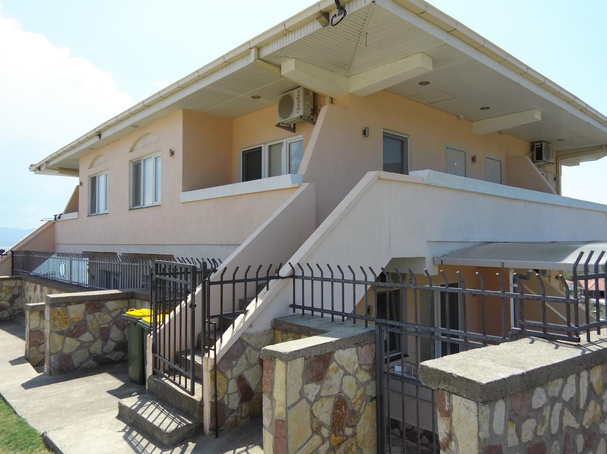Villa Daniela Apartments Nov Dojran Luaran gambar